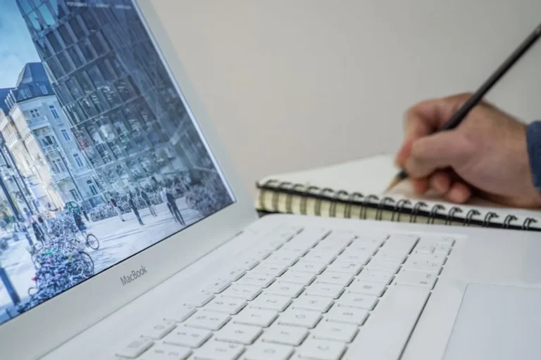 How to Write Product Reviews Readers Trust