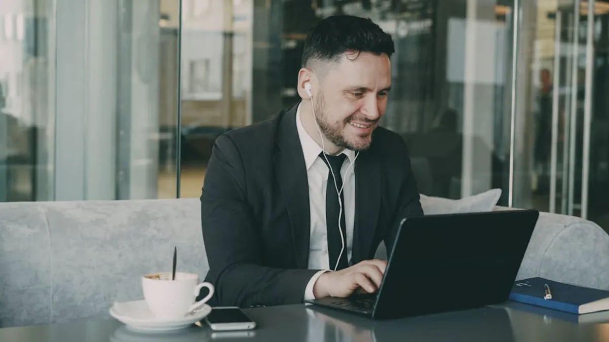 The Online Story Behind techsized.com and Similar Searches
