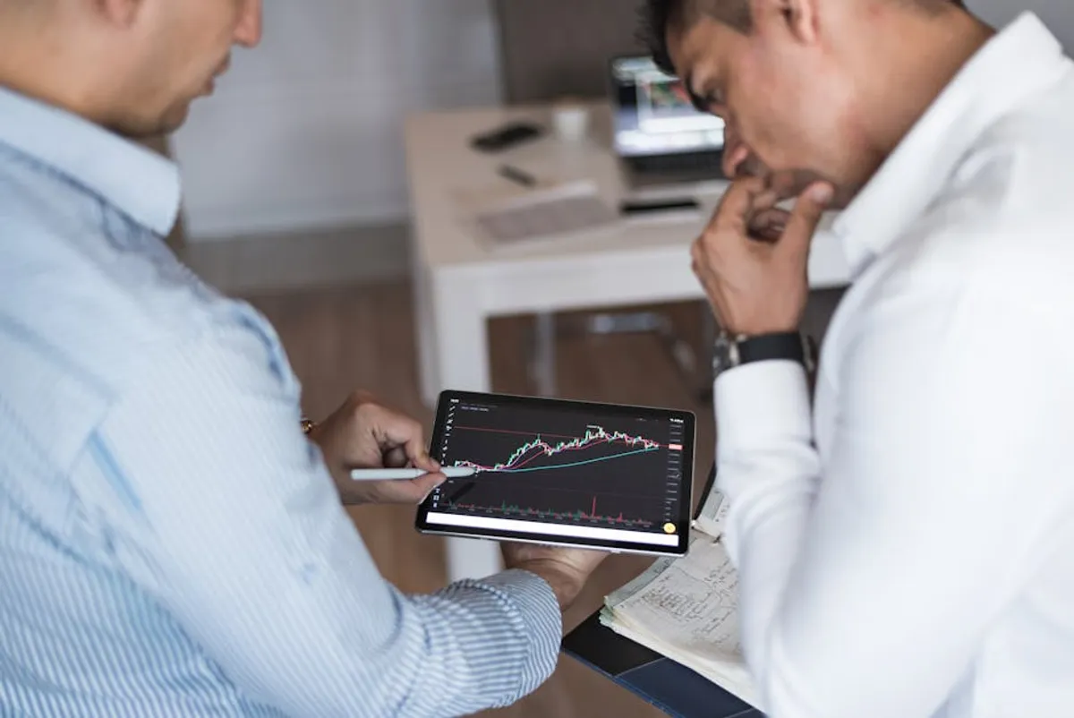 The Smarter Way to Write About techsslaash.com for business research readers